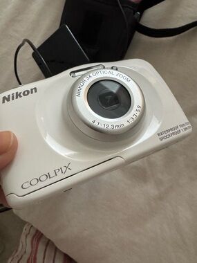Nikon COOLPIX White Compact Waterproof Digital Camera